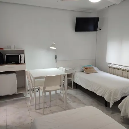Lucy Guest house Santander