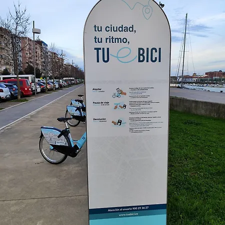 Lucy 게스트하우스 3*