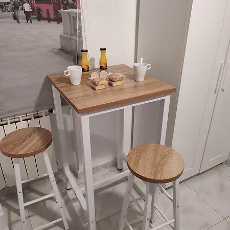 Lucy Konukevi Santander